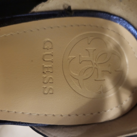Guess sandals - Picture 4 of 4